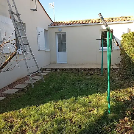 Maison Familiale A 600m De La 8mn A Pieds